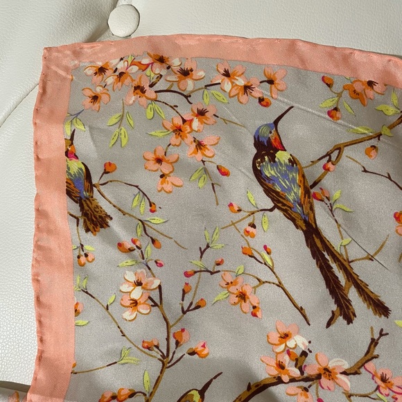 Silk scarf Limited time sale - Picture 2 of 3